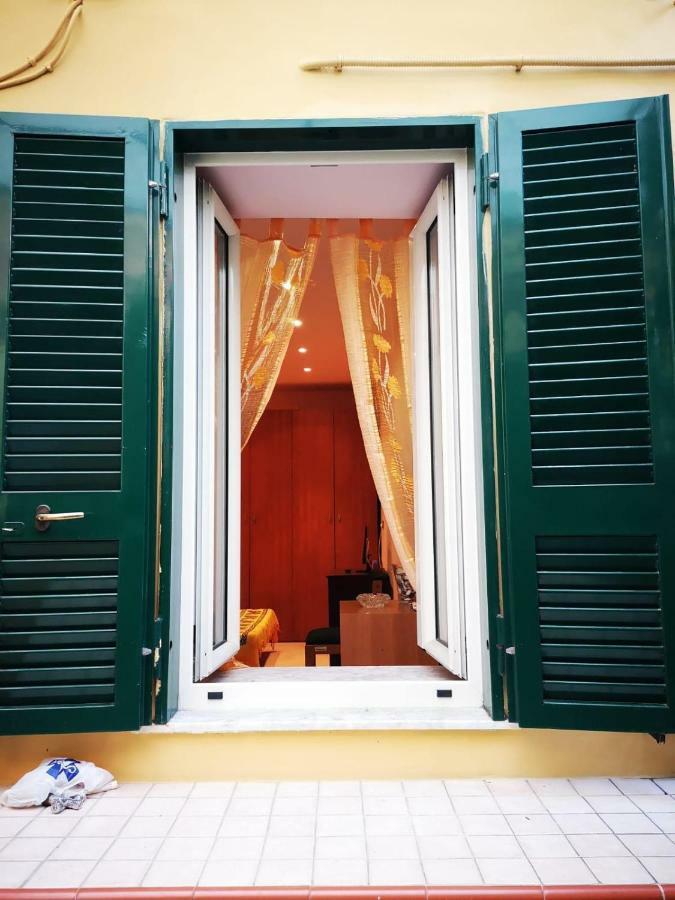 Charming Vomero Apartment Napoli Bagian luar foto